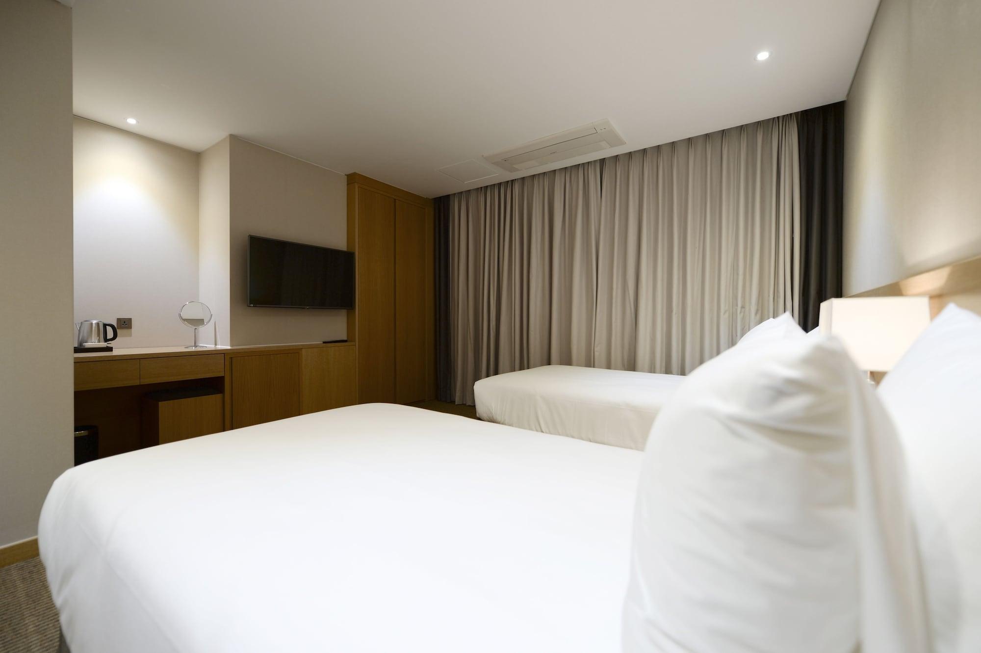 Hotel New Oriental Myeongdong Seoul Exterior foto