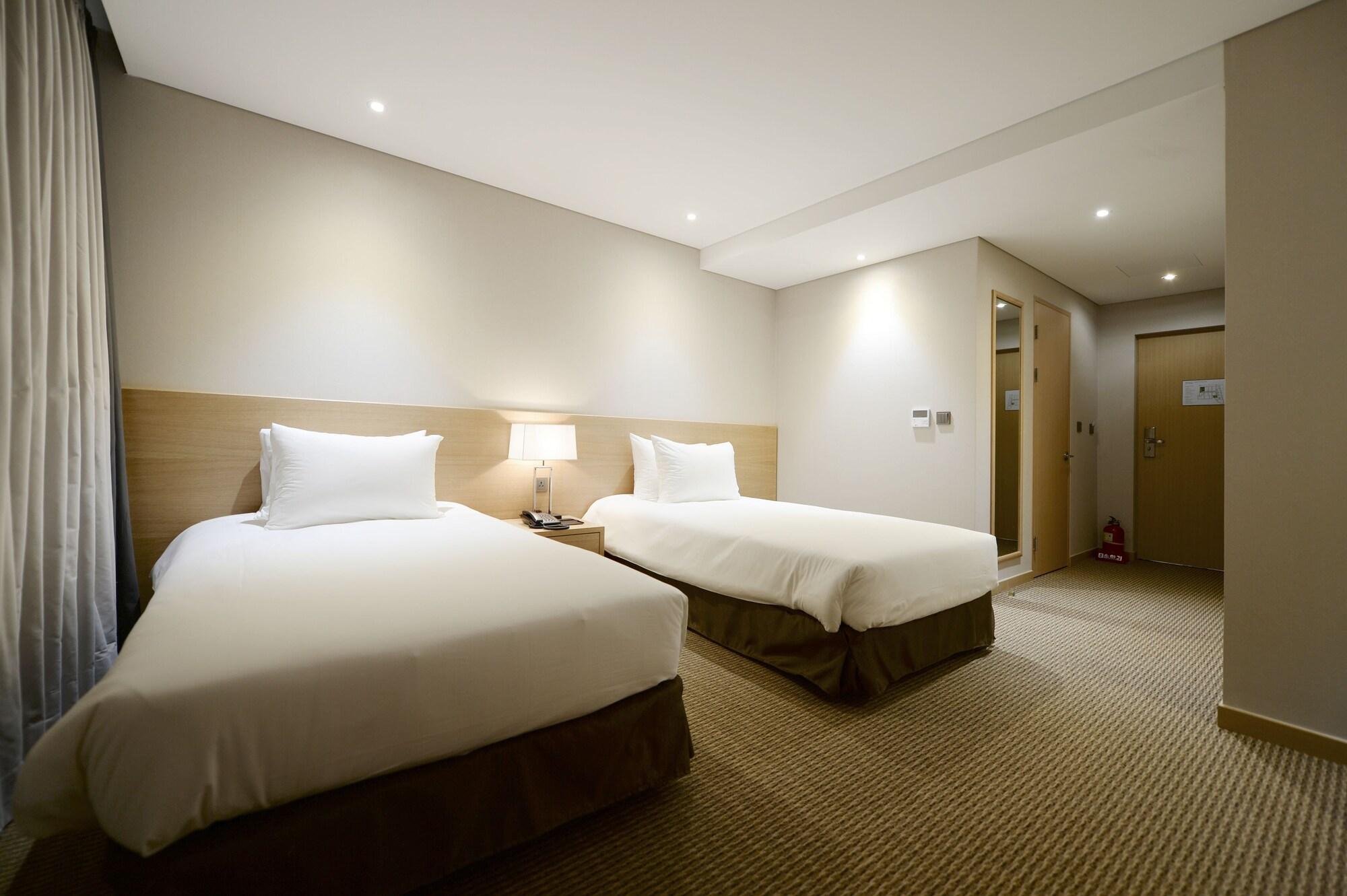 Hotel New Oriental Myeongdong Seoul Exterior foto