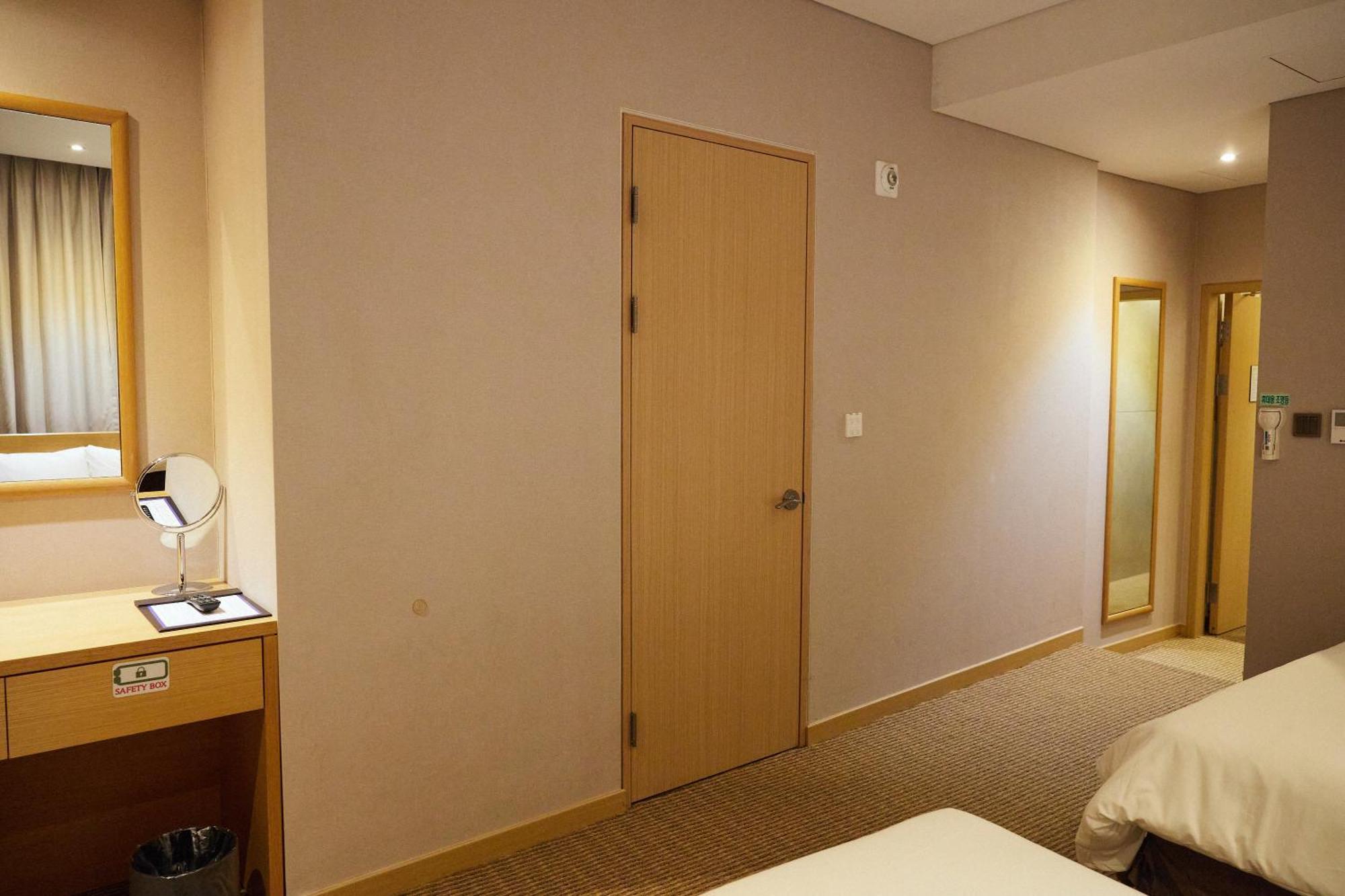 Hotel New Oriental Myeongdong Seoul Exterior foto